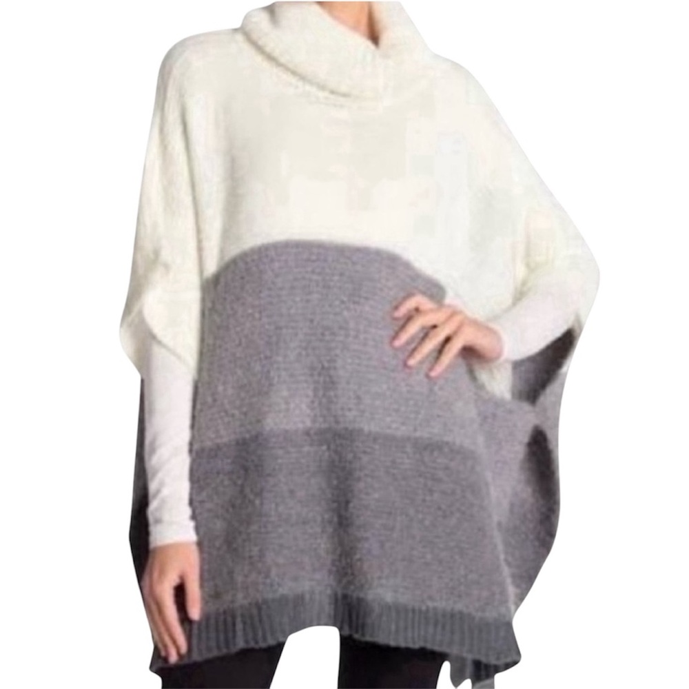 Vince Camuto Colorblock Turtleneck Sweater Grey White Poncho Shrug Thick Warm OS